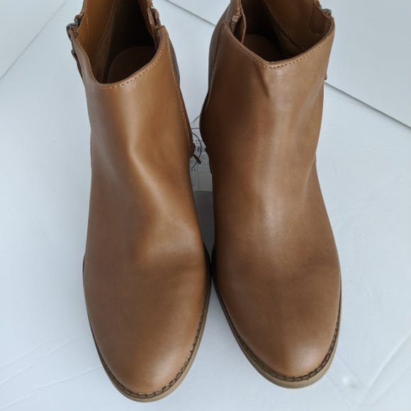 Universal Thread Shoes - Women's Jameson Double Zip Western Bootie, Cognac